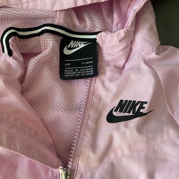 Nike jacket girl 12 Months - Picture 2 of 3